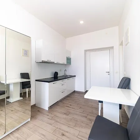 The Urban Nest By Belmont Realty Apartamento *